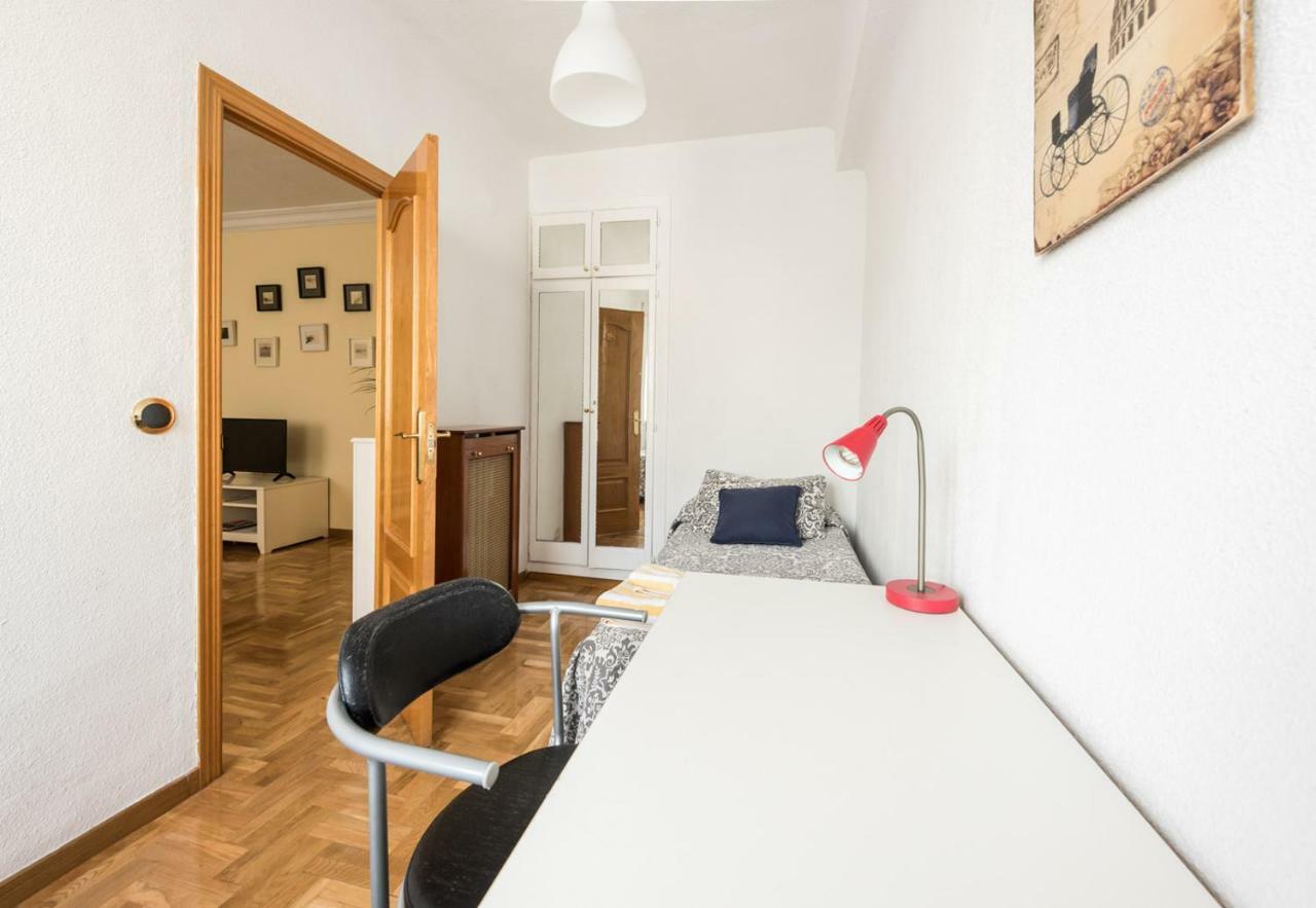 Ever House Atocha Мадрид Экстерьер фото