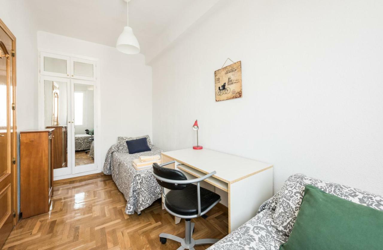 Ever House Atocha Мадрид Экстерьер фото